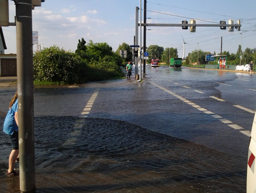 Straßen überflutet